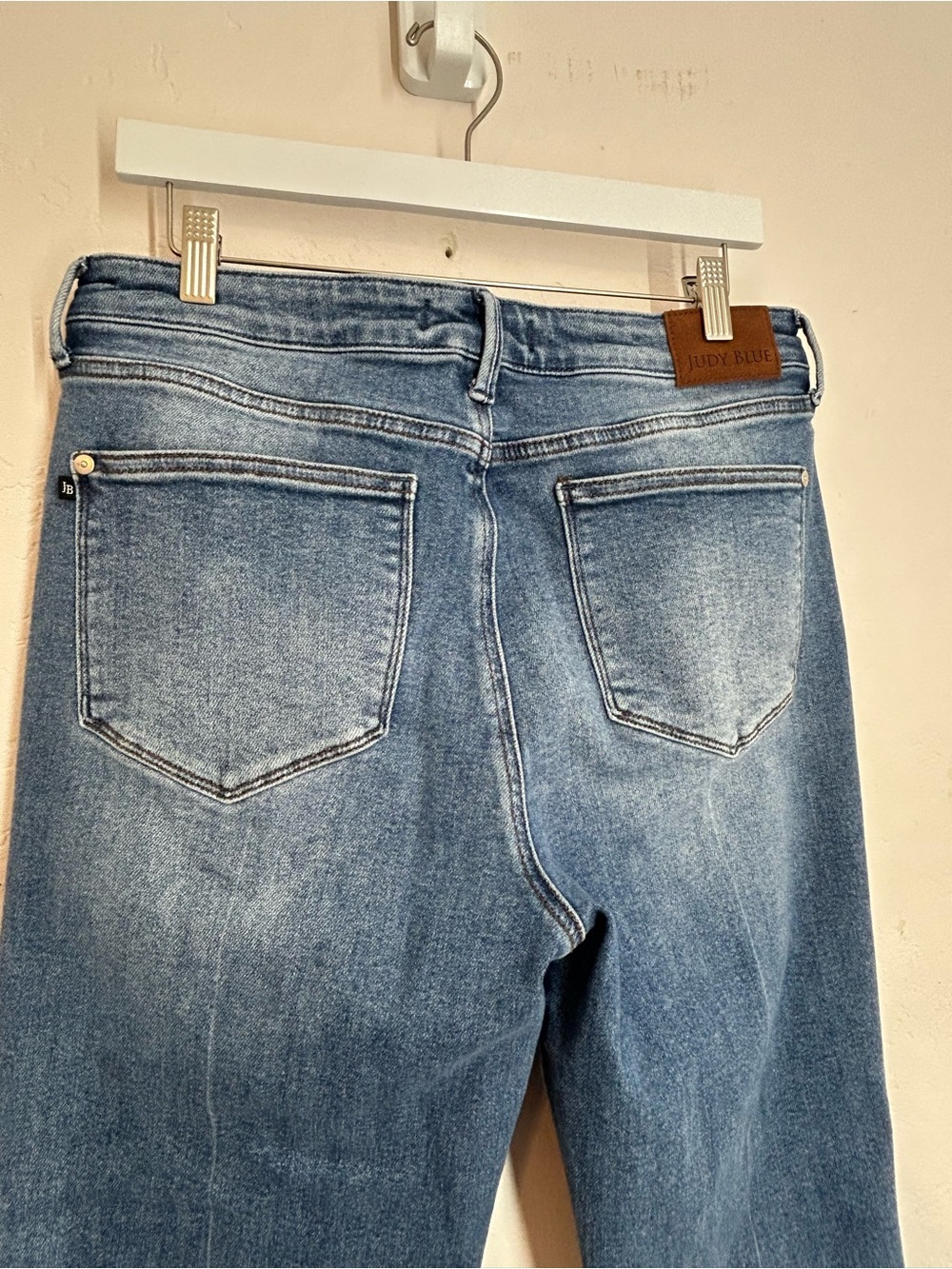 Judy Blue Slim Straight Rigid Mid Rise Button Fly Denim Jeans Sz 30/11 JB881011 - Picture 6 of 11